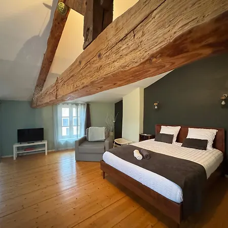 L'odyssee De Melyna Entre Beaujolais & Bourgogne Homestay Jullie